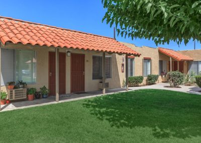 courtyard at mollison villas