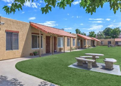 courtyard at mollison villas