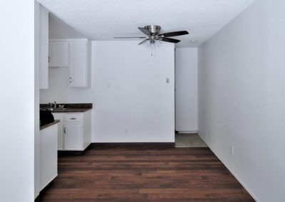 dining area with ceiling fan at arizona towers