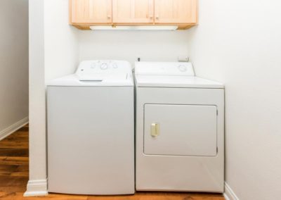 laundry room at citrus court