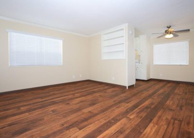 living area with wood floors at city gardens