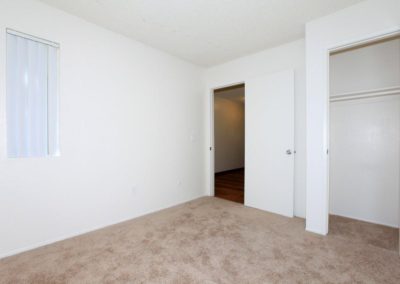 emerald vista bedroom with closet