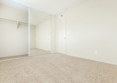 bedroom with closet at la mesa spring gardens