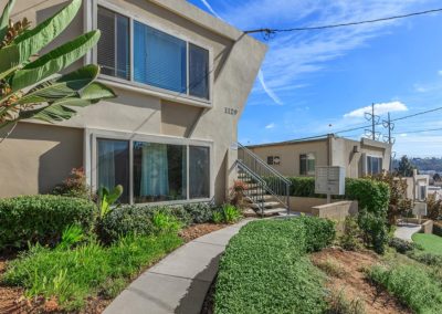 exterior of fresno terrace apartments