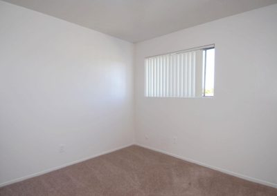 bedroom with window at paseo del prado