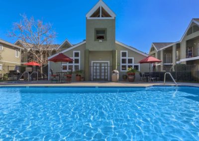 pool deck at peppertree gardens apartments