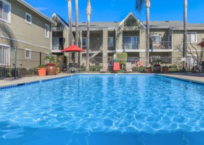 pool deck at peppertree gardens apartments