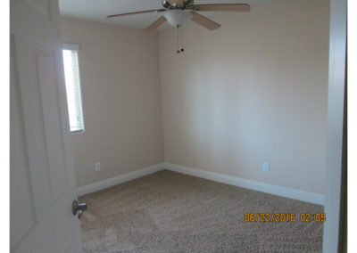 carpeted bedroom at taft manor