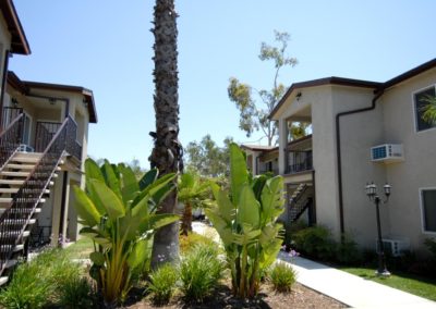 landscape and exterior at taft manor