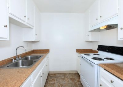 kitchen at greentree apartments