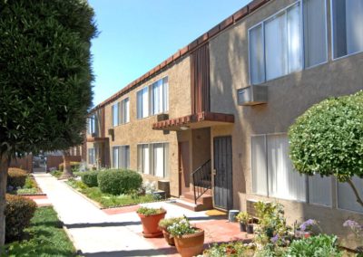 exterior of greentree apartments