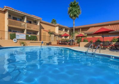 pool area at lake meadows