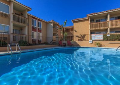 pool area overview at lake meadows