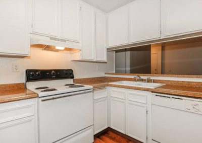 kitchen area at lake meadows