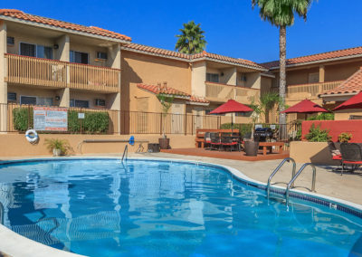 pool area at lake meadows