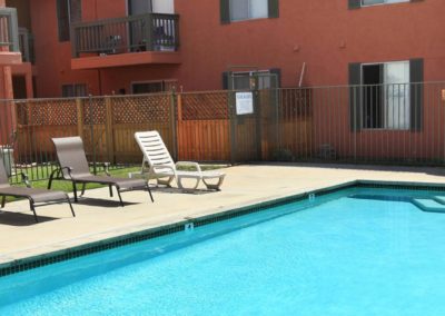 pool at stone ridge apartments