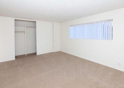 bedroom with closet at villa nova