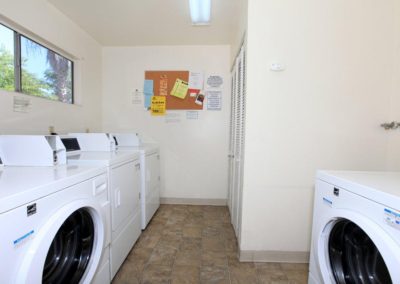 laundry room at wells avenue