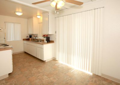 kitchen at woodlawn manor